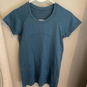 Lululemon Swiftly Tech size 4/6